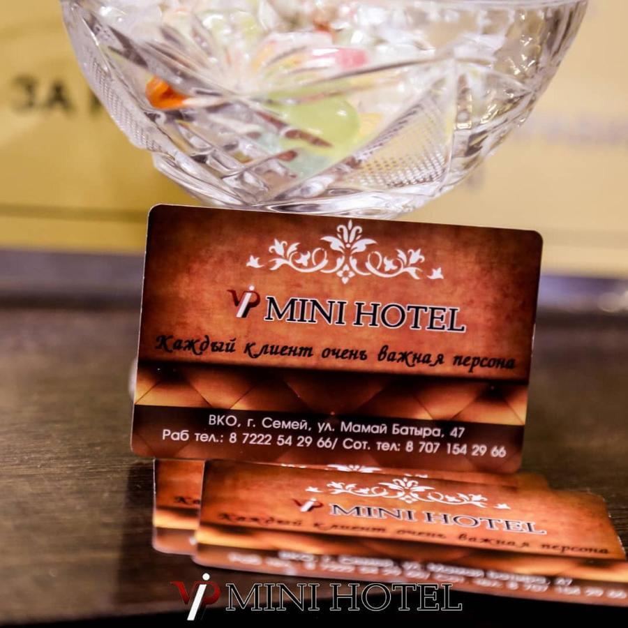 Vip Mini Hotel Semey Exterior photo